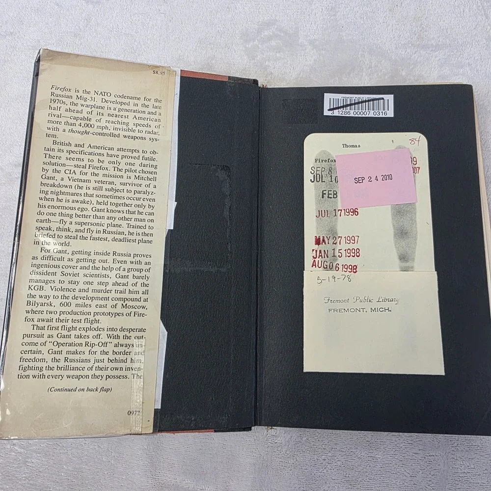Firefox by Craig Thomas (HCDJ, 1977, 1st American‎ Edition, First Printing)